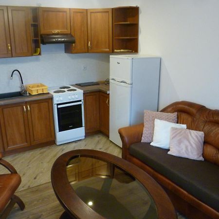 Klimatyczny Domek - Apartamenty & Noclegi Slawecin エクステリア 写真